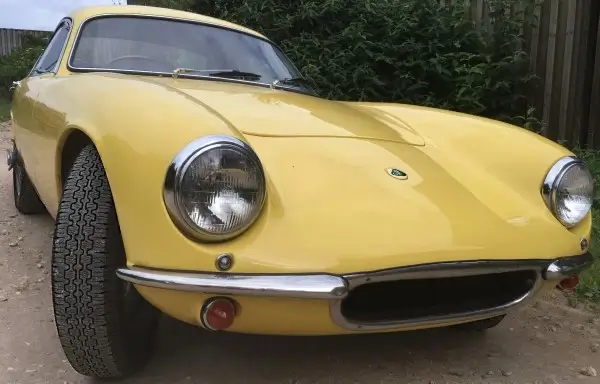 Lotus Elite on PIRELLI CINTURATO &trade; CA67 Tires