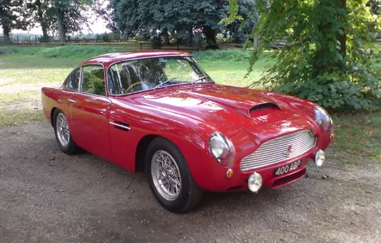 Aston Martin DB4 GT wheels