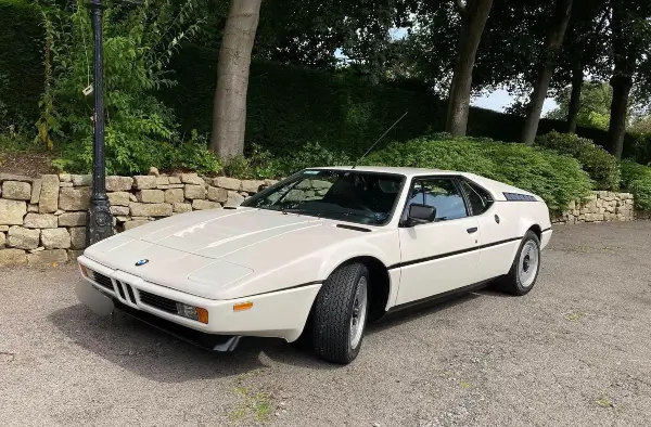 Click to enlarge BMW M1 on 205/55YR16 PIRELLI CINTURATO P7 Front Tyres and 225/50 YR 16 PIRELLI CINTURATO P7 Rear Tyres