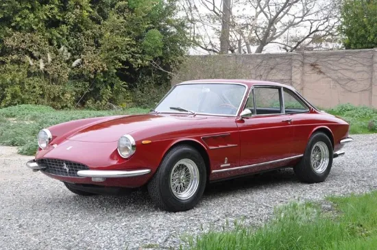 Click to enlarge 1967 Ferrari 330 GTC on 205 VR14 Tyres