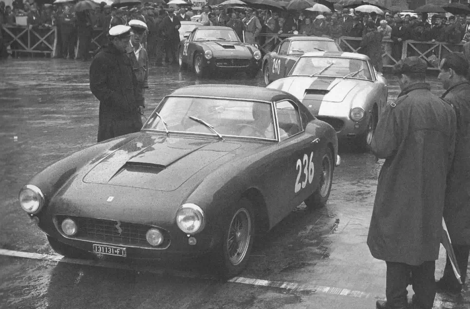 Ferrari 250 GT SWB Classic Tires