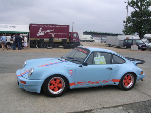 295/40VR15 Tyres on a Porsche Carrera