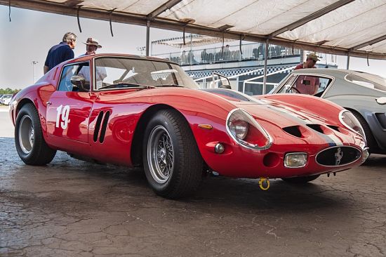 Ferrari 250 GTO Tires