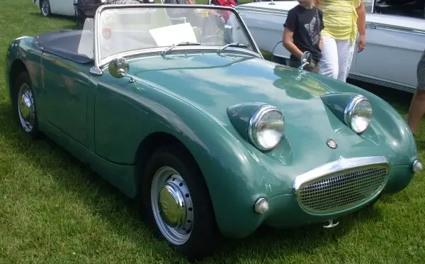 1960 Austin Healey Frogeye Sprite Tyres