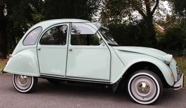 2CV with Michelin 15CB Offset Valve Inner Tubes